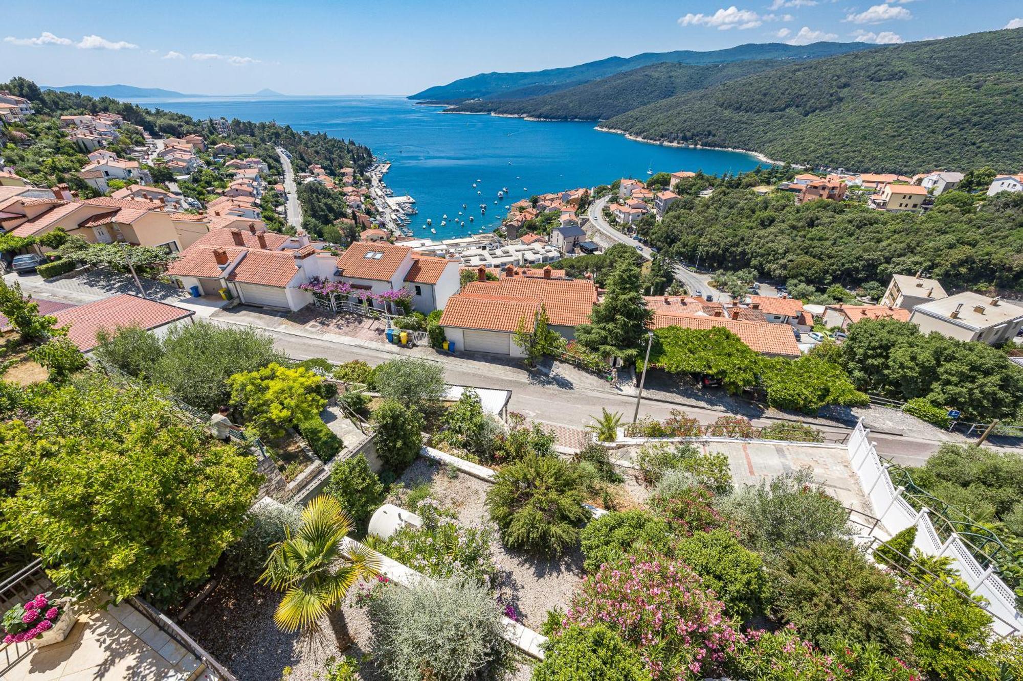 Ladym Apartamento Rabac Exterior foto